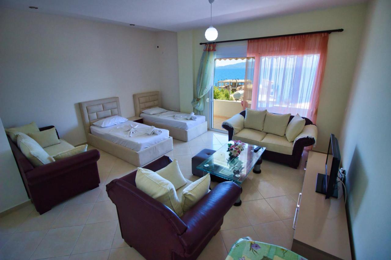 Villa Roel Sarandë 外观 照片