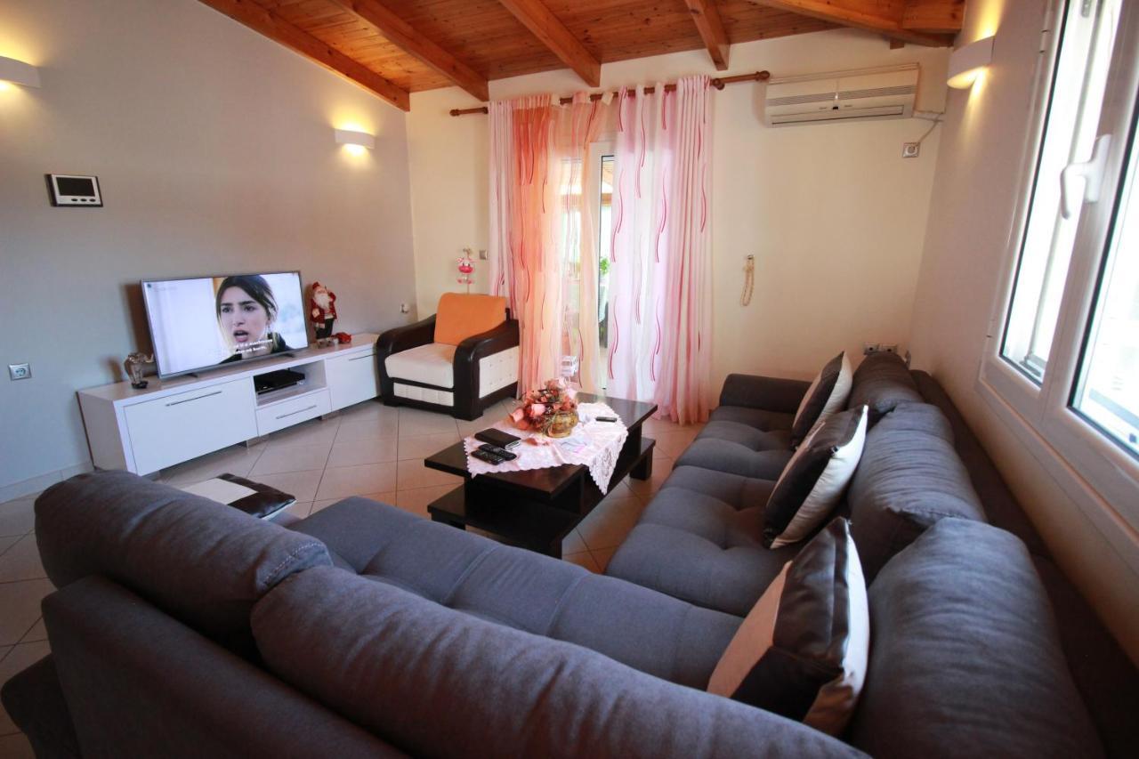 Villa Roel Sarandë 外观 照片